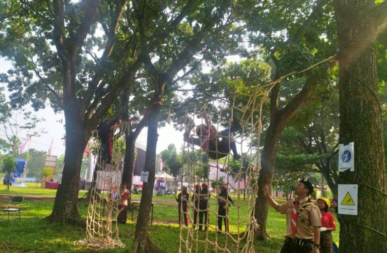 Mengintip Aksi Sigap Peserta LT-V Tahun 2023 di Lomba Halang Rintang ...